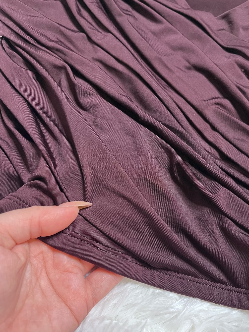 Express Off-Shoulder Ruched Long Sleeve Top - Picture 5 of 7